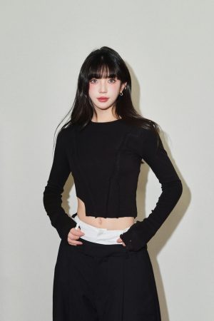 Fitted Long Sleeve Crop Top with Raw Edge Design for Women - Trendy Casual Style