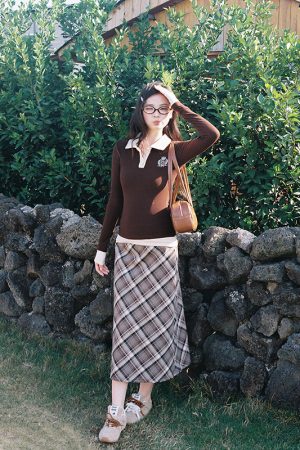 Fitted Long Sleeve T-Shirt for Women - Autumn Winter 2025, Flattering Design, Casual Essential, Perfect for 90s and Y2K Style