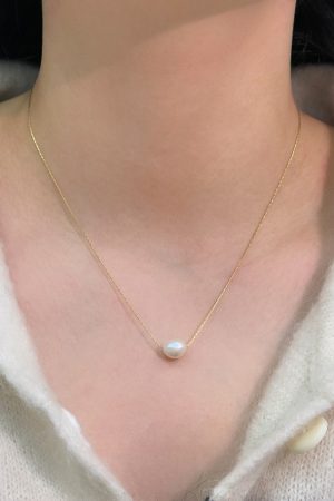Floating Baroque Irregular Natural Pearl Necklace for Women, Elegant Ultra-Fine Layering Chain, French Collarbone Style