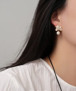Floating French White Three-Dimensional Flower Earrings for Women - Vintage Pearl Long High-End 925 Silver Jewelry