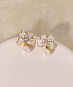 Floating French White Three-Dimensional Flower Earrings for Women - Vintage Pearl Long High-End 925 Silver Jewelry