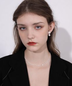 Floating Painless Ear Clips for Women, French Retro Large Double Pearl Drop Earrings, No Ear Holes, Vintage-Inspired Jewelry