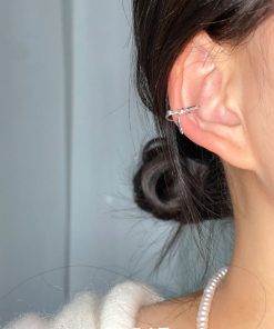Floating Sweet Silver Bow Ear Clips for Women, High-End No Ear Holes Design, Elegant Fashion Earrings
