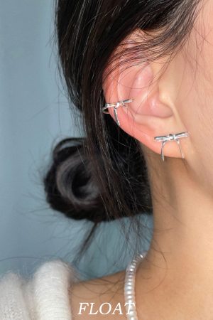 Floating Sweet Silver Bow Ear Clips for Women, High-End No Ear Holes Design, Elegant Fashion Earrings
