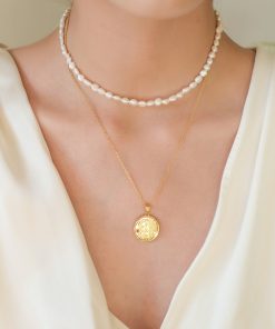 Floating Titanium Steel Necklace for Women - Non-Fading Vintage Pearl Clavicle Chain, 2025 Trendy Fashion Jewelry