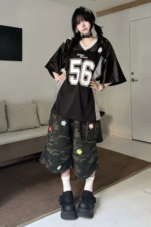 Floral Embroidery Camouflage Work Shorts for Men and Women - Retro American Pleated Multi-Pocket Cropped Pants