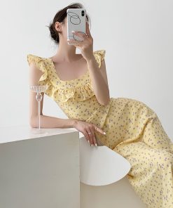 Floral French-Style Ruffled Midi Skirt for Women, Summer Slim-Fit Lace Spaghetti Strap Dress, Vacation Ready Fashion