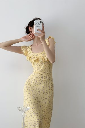 Floral French-Style Ruffled Midi Skirt for Women, Summer Slim-Fit Lace Spaghetti Strap Dress, Vacation Ready Fashion