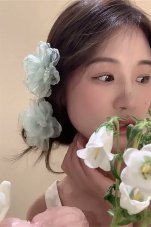 Floral Hair Clip for Women, 2025 New Style Duckbill Hairpin, Side & Back of Head Hair Accessory, Trendy Fashion Hairpiece
