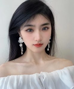 Floral Pearl Tassel Earrings for Women - Ultra-Fairy White Petal Water Drop Long Earrings, Chic Vacation Jewelry