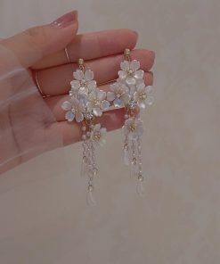 Floral Pearl Tassel Earrings for Women - Ultra-Fairy White Petal Water Drop Long Earrings, Chic Vacation Jewelry