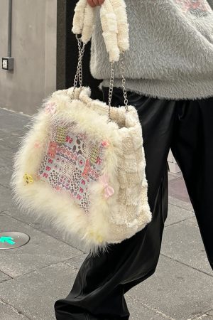 Floral Plush Handbag for Autumn & Winter - Sweet Millennial Shoulder Tote Bag, Trendy & Stylish for Everyday Use