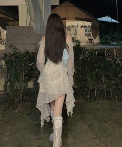 Floral Print Off-Shoulder Dress with Ruffled Hem, Waist-Cinching Design, Tie-Dye, Irregular Short Skirt for Spring and Summer