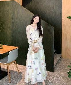 Floral Print V-Neck Shirt and Skirt Three-Piece Set for Women - Elegant Spring Outfit, Y2K Inspired Style