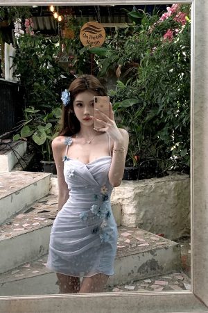 Floral Spaghetti Strap Dress for Women, French-Style Waist-Cinching Design, Summer Vacation Hot Girl Short Skirt