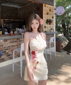 Floral Spaghetti Strap Dress for Women, French-Style Waist-Cinching Design, Summer Vacation Hot Girl Short Skirt