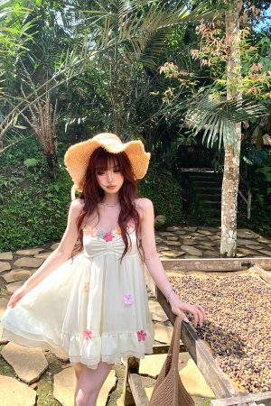 Floral Spaghetti Strap Dress for Women, Spring French-Style Vacation Wear, Sweet Slim Fairy Short Skirt, Summer 90s Y2K Fashion