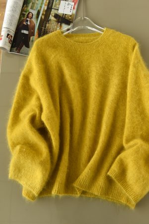 Floral Yarn Cashmere Blend Sweater - Soft Loose Round Neck Pullover for Atmospheric Aesthetic Cozy Style