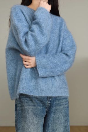 Floral Yarn Cashmere Blend Sweater - Soft Loose Round Neck Pullover for Atmospheric Aesthetic Cozy Style