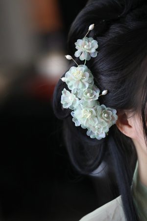 Flower Fairy Hanfu Hair Accessories - Tang Style Headdress Clips, Elegant Chinese Qipao Design for Women