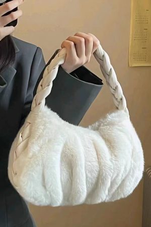 Fluffy Handbag for Women - 2025 High-End Plush Shoulder Bag, Versatile Underarm & Hand-Held Style