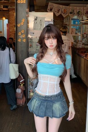 Fragrant Sweet Spicy Bali Short-Sleeve Lace Hollow T-Shirt for Women - Summer Slim-Fit Waist-Cinching Top, Y2K Style