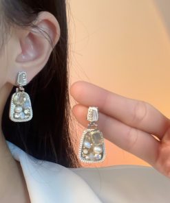 French Artistic Retro Silver Needle Diamond Crystal Pearl Geometric Stud Earrings - Personalized Light Luxury Ear Accessories