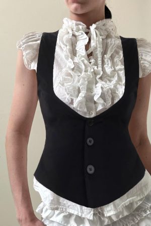 French Court Style Color-Block Lace Collar Faux Two-Piece T-Shirt with Waist-Cinching Vest - Y2K Layered Shirt Top
