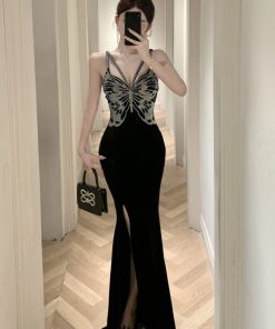 French Hepburn-Style Evening Gown - Gold Velvet Spaghetti Strap Dress with Rhinestones for Women, Elegant Banquet Fashion