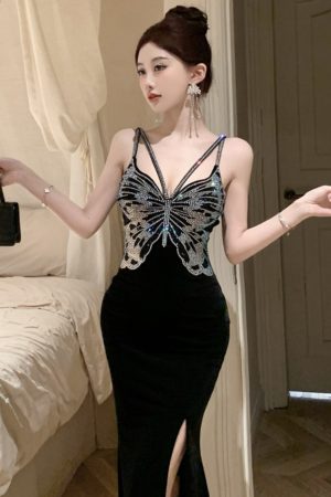 French Hepburn-Style Evening Gown - Gold Velvet Spaghetti Strap Dress with Rhinestones for Women, Elegant Banquet Fashion