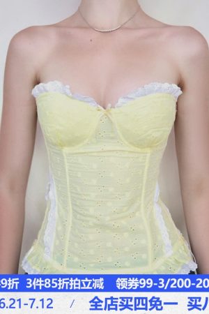 French Jacquard Lace Ruffle Strapless Top - Hollow Design, Waist-Cinching, Slim-Fit, Versatile Sweet Style