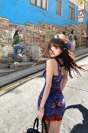 French Lace Sexy Dress with Waist-Defining Bodycon Fit - Women's Summer Short Skirt in Monet's Back Garden Style