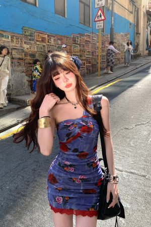 French Lace Sexy Dress with Waist-Defining Bodycon Fit - Women's Summer Short Skirt in Monet's Back Garden Style