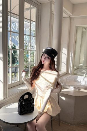 French Milk Flavor Wool Knitted T-Shirt Cape Shawl Two-Piece Set Long Sleeve Socialite Style Top