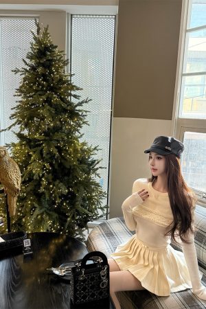 French Milk Flavor Wool Knitted T-Shirt Cape Shawl Two-Piece Set Long Sleeve Socialite Style Top