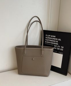 French Retro Lychee Pattern Tote Bag for Women - Large Capacity Shoulder Handbag for College Students and Commuters