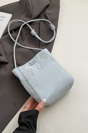 French Retro Matte Bucket Bag for Women - 2025 New High-End Versatile Shoulder Crossbody Fashion Commuting Bag