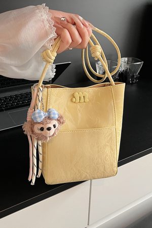 French Retro Matte Bucket Bag for Women - 2025 New High-End Versatile Shoulder Crossbody Fashion Commuting Bag