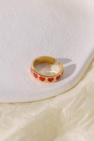 French Retro Zodiac Year Heart-Shaped Open Ring for Women - High-End Floating Design in Red, Perfect for Fashion Lovers