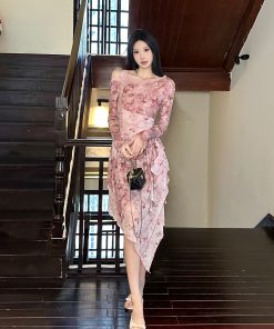 French Romantic Style Fitted Asymmetrical Hem Dress - Elegant Pure Desire Design for Chic Occasions