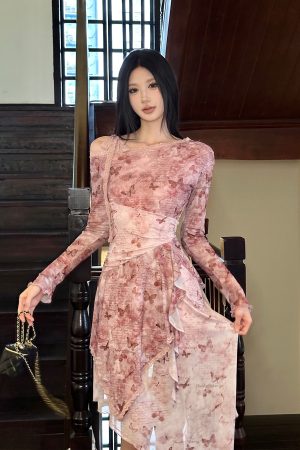 French Romantic Style Fitted Asymmetrical Hem Dress - Elegant Pure Desire Design for Chic Occasions