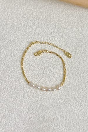 French-Style Baroque Metal Splicing Freshwater Pearl Bracelet - Vintage Women's Jewelry with Unique Niche Design