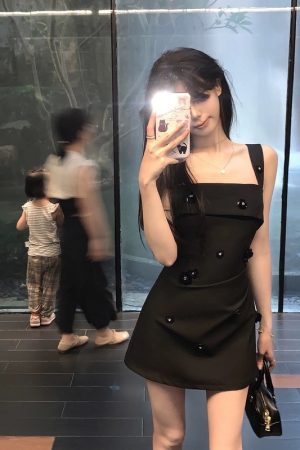 French-Style Black Spaghetti Strap Dress for Women â€“ Waist-Cinching Elegant Design, Short Skirt, Perfect for Summer Nights