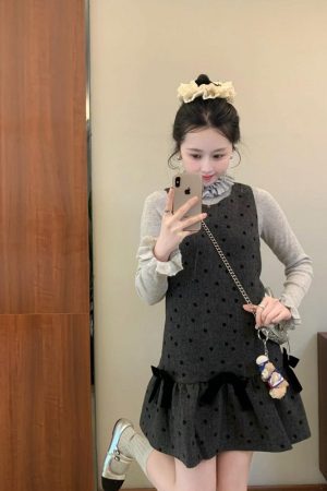 French-style Bow Tie Polka Dot Vest Dress for Women, Short Skirt Shirt Top, Perfect for Spring, Chic 90s Inspired Fashion