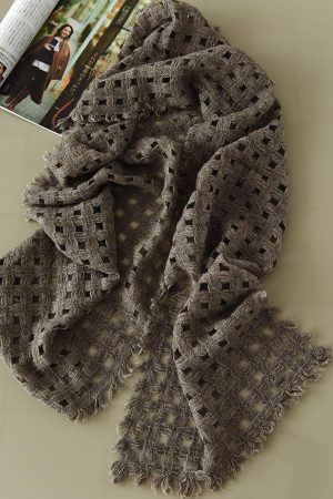French-Style Cashmere Blend Hollow Woven Scarf - Versatile Casual Neck Warmer for Effortless Chic Style