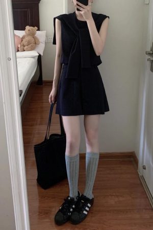 French-Style Casual Sleeveless Vest Top and A-Line Short Skirt Two-Piece Set for Women - Summer 2025 Fashion