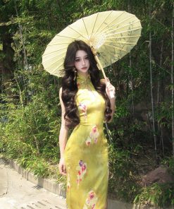 French-Style Chinese Qipao Dress with Side Slit - Slimming Floral Print - Elegant Y2K Inspired Design