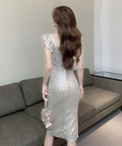 French-Style Fitted Sequin Evening Gown - High-End Light Luxury Mid-Length Spaghetti Strap Dress for Socialites