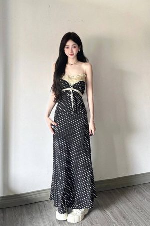 French-Style Floral Polka Dot Spaghetti Strap Dress for Women, Bow Tie Detail, Waist-Cinching, Elegant Summer Fashion