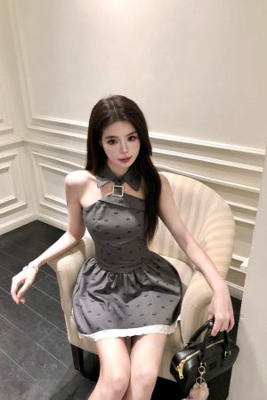 French-Style Gray Halter Neck Bow Sleeveless Dress for Women - Waist-Cinching Spliced Short Skirt, Chic Summer Fashion